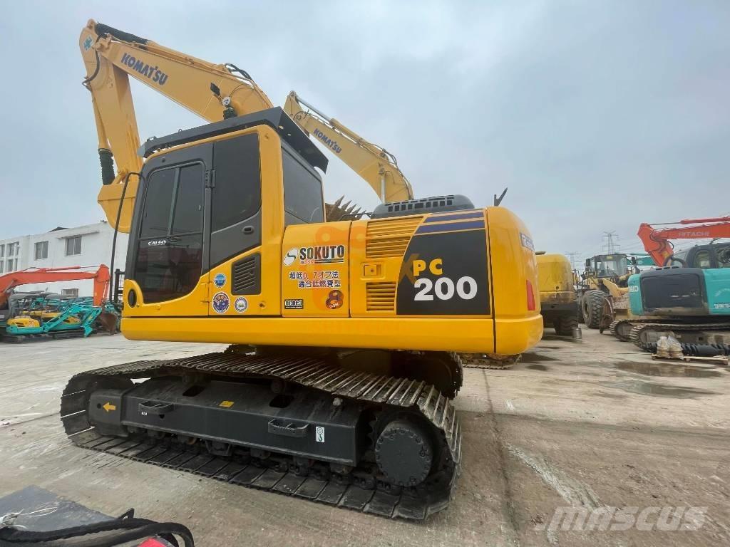 Komatsu PC 200-8 Rupsgraafmachines