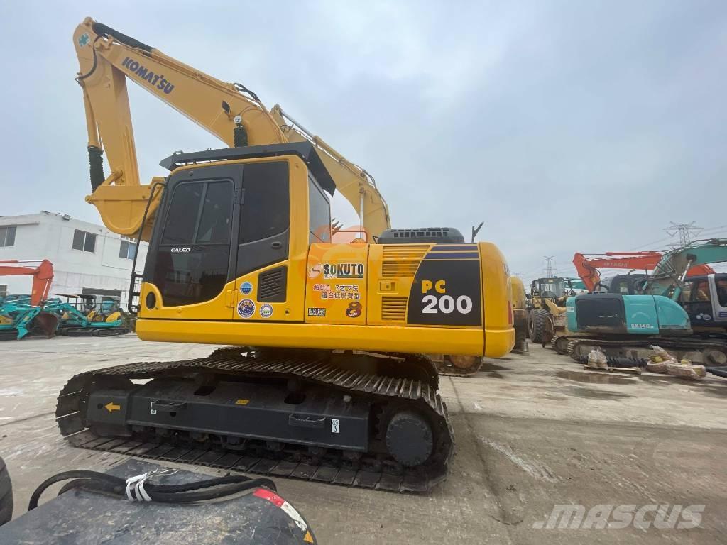 Komatsu PC 200-8 Rupsgraafmachines