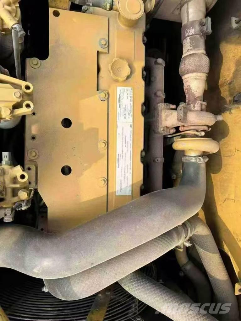 CAT 320 D L Rupsgraafmachines