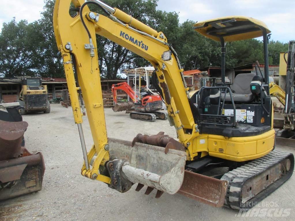 Komatsu PC 26 MR-3 Minigraafmachines < 7t