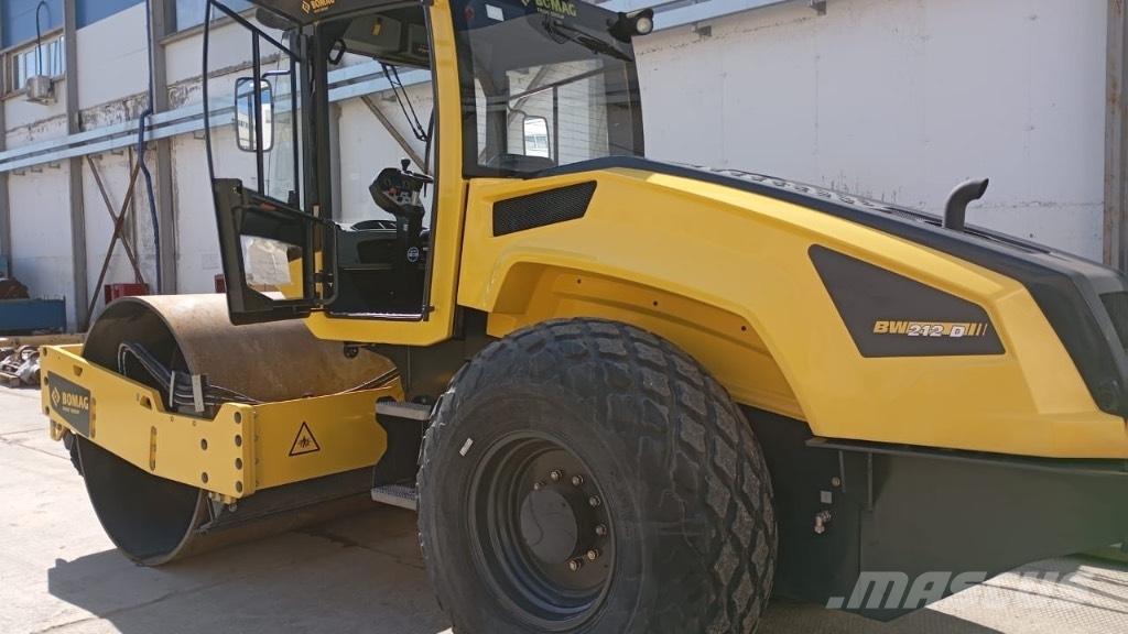 Bomag BW 212 D-5 SL Trilrolwalsen
