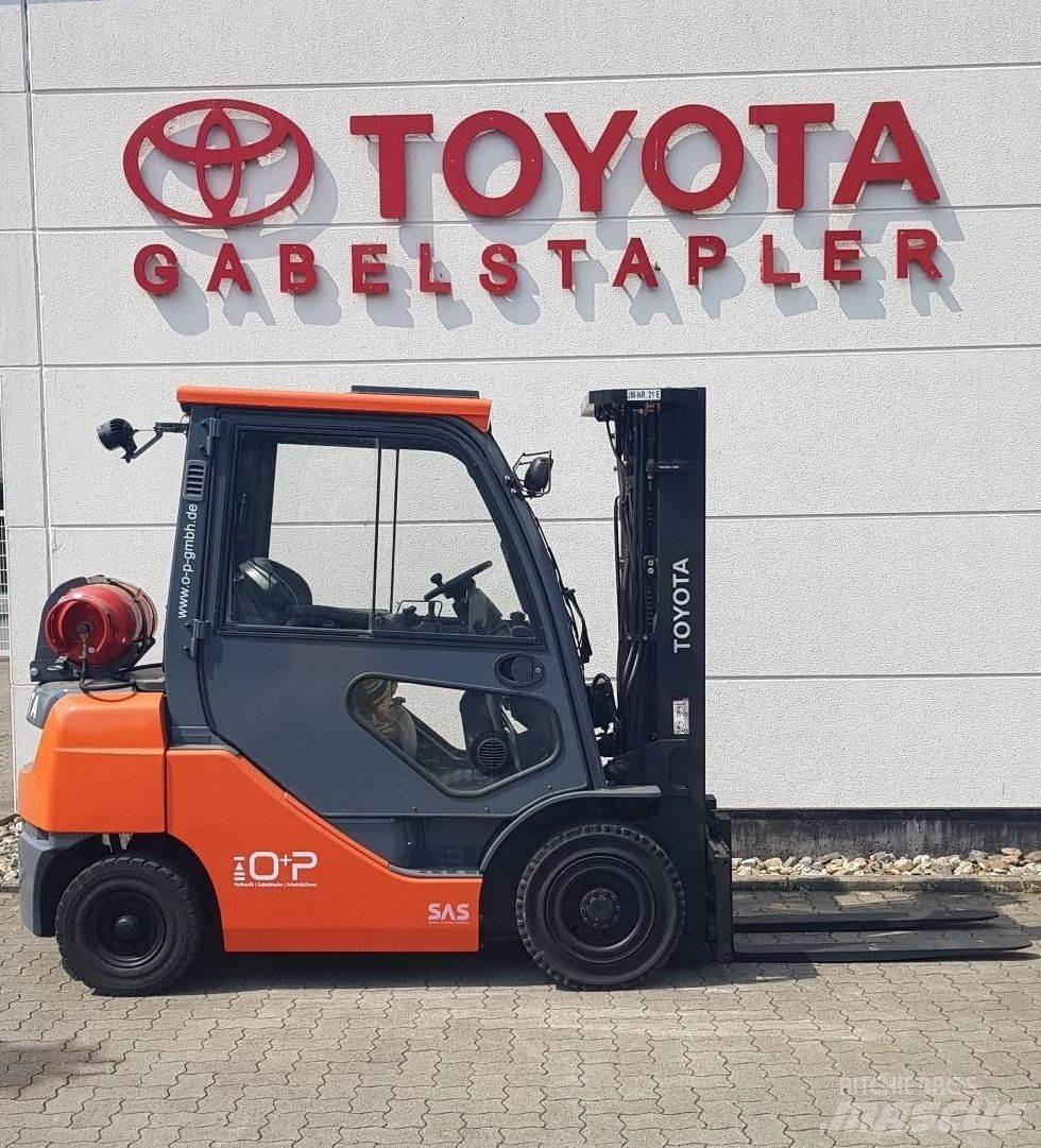 Toyota 02-8FGF25 LPG heftrucks