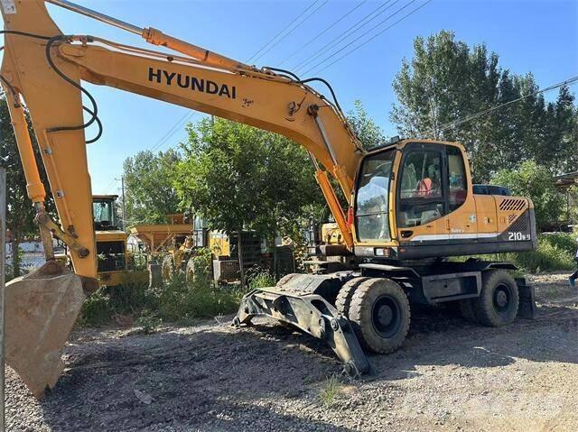 Hyundai 210W Wielgraafmachines