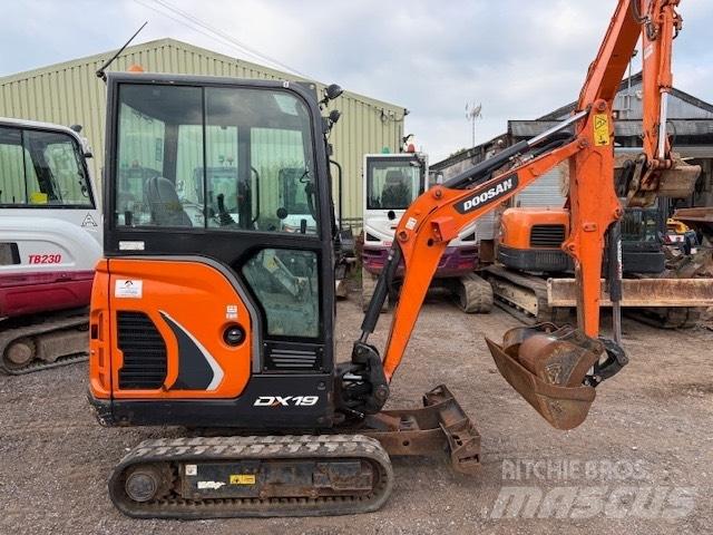 Doosan DX 19 Minigraafmachines < 7t