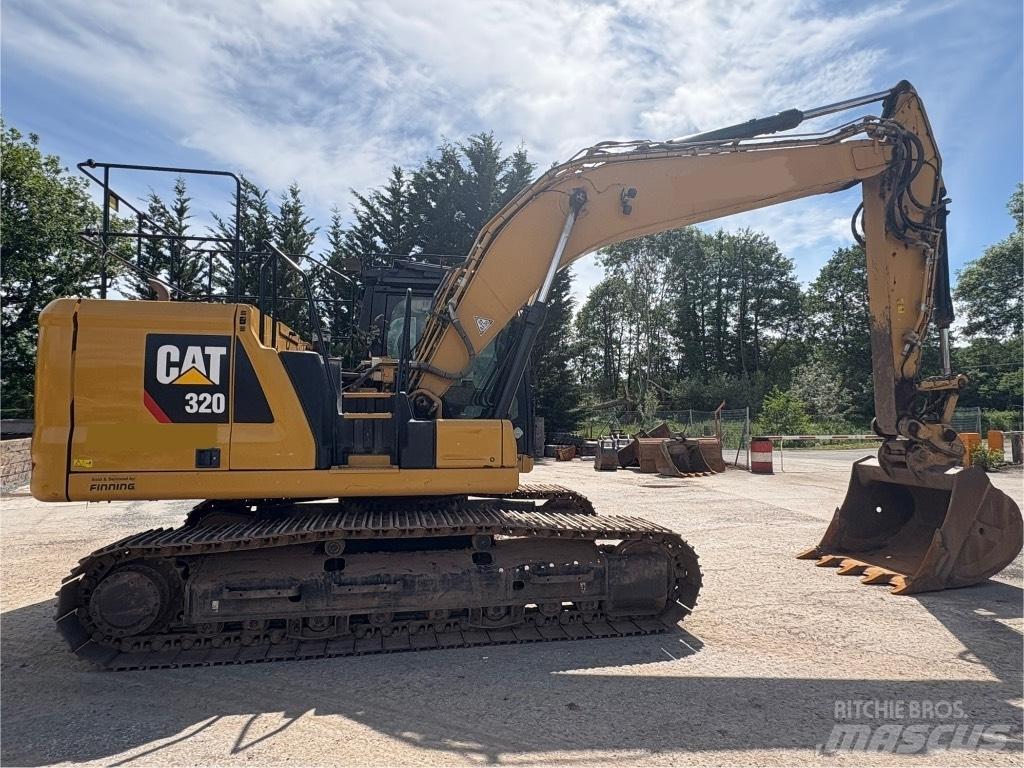 CAT 320 07B Rupsgraafmachines