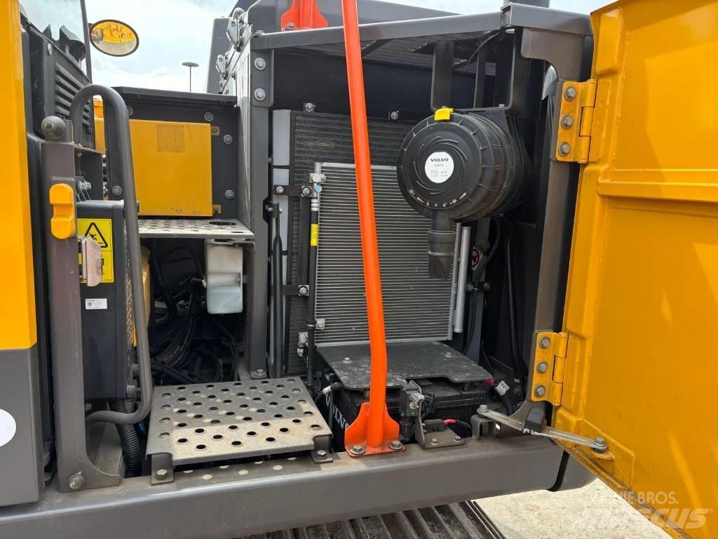 Volvo EC 140 E Rupsgraafmachines