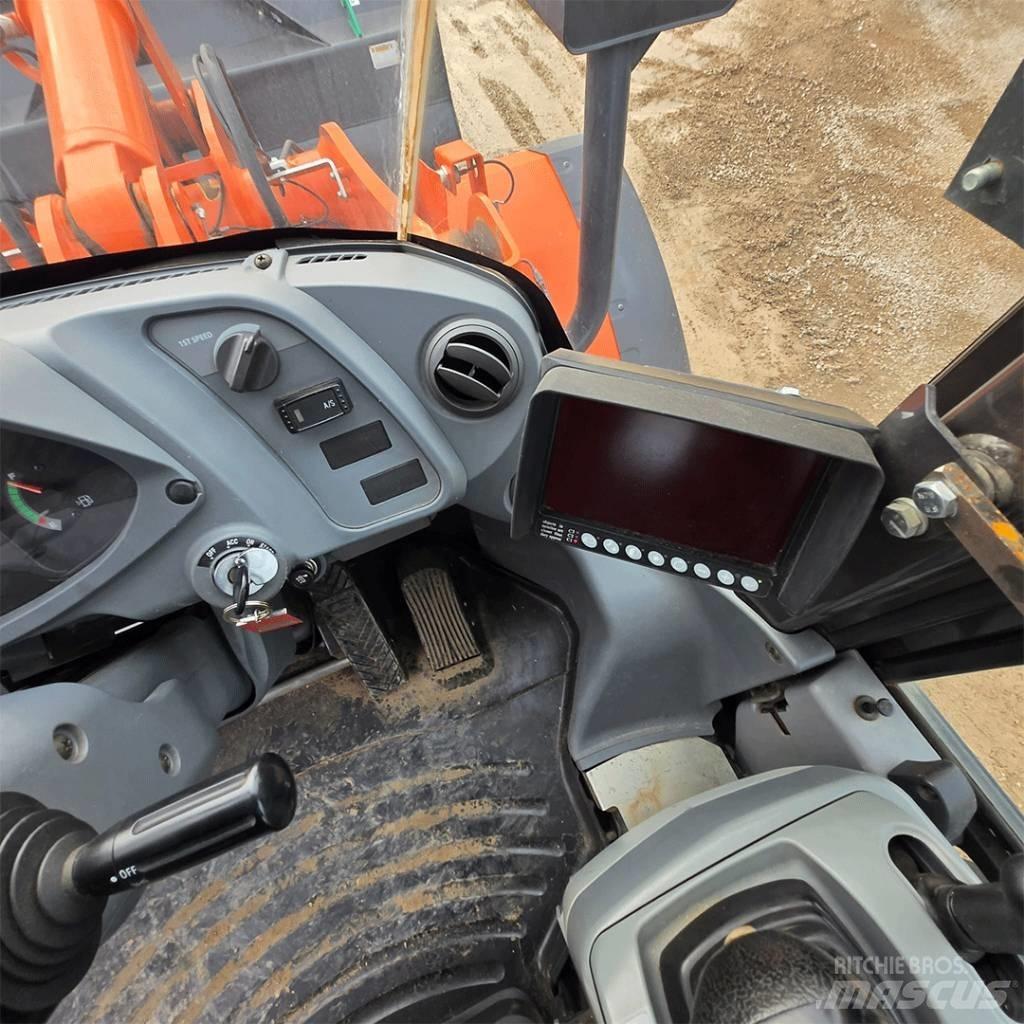Hitachi ZW150-6 Wielladers