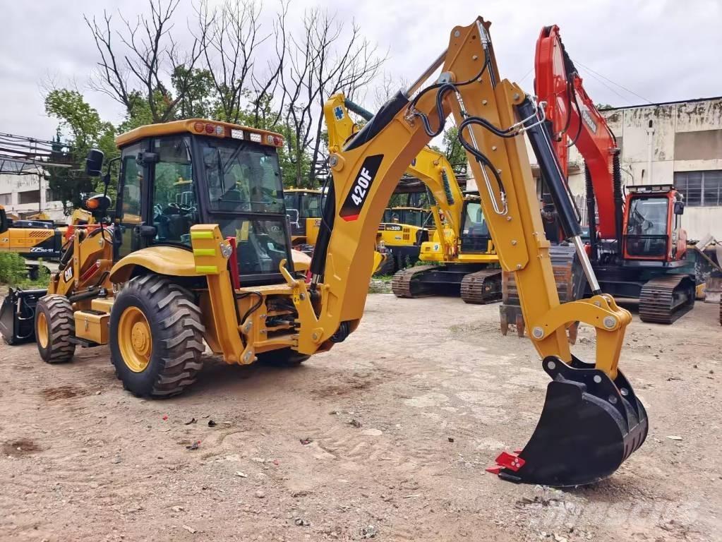 CAT 420 F Graaf-laadcombinaties