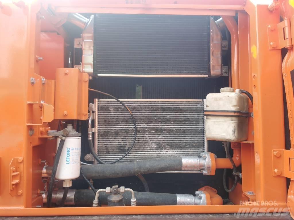 Doosan DX 225 LC Rupsgraafmachines