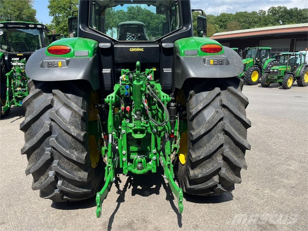 John Deere 6M185 Tractoren