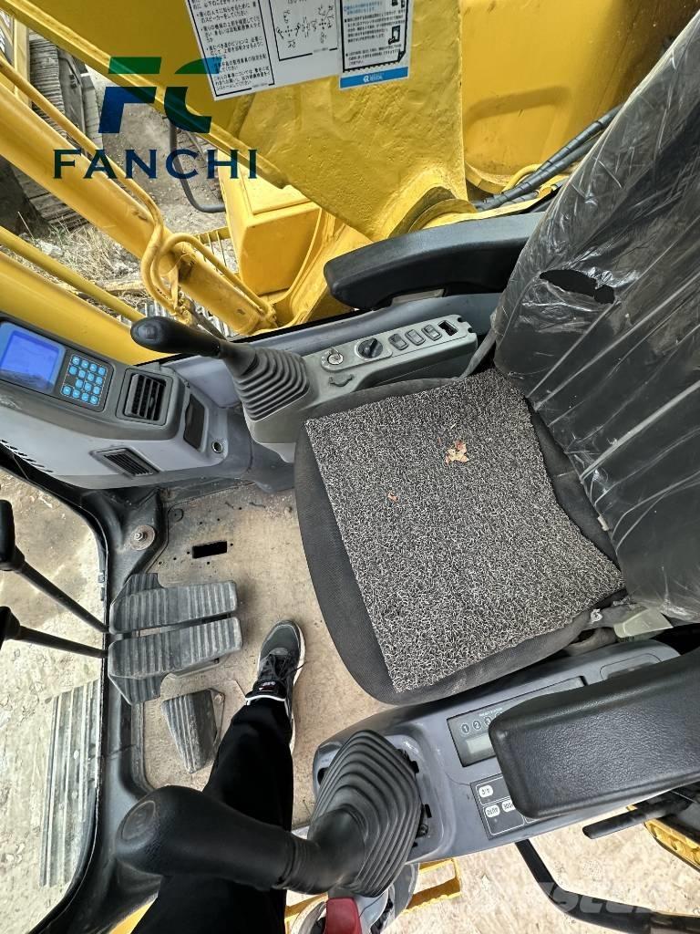 Komatsu PC 220 Rupsgraafmachines