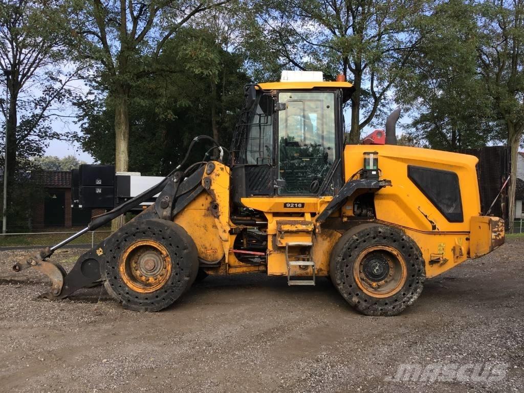 JCB 437 WHT Wielladers