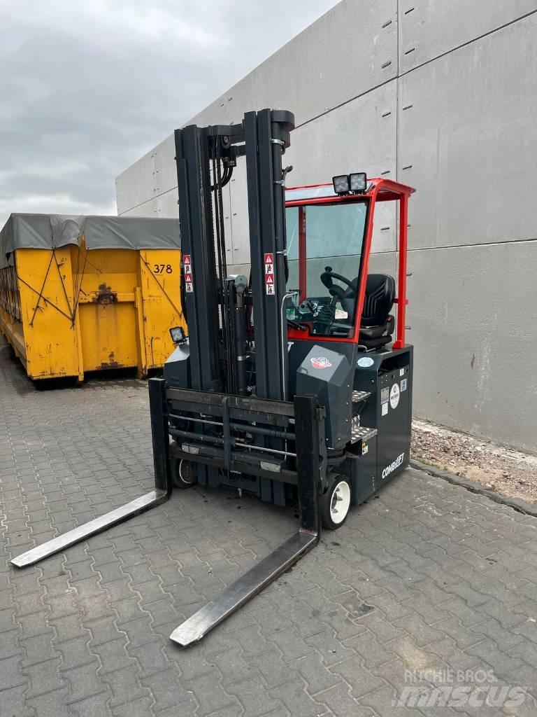 Combilift CBE3000 Zijlader