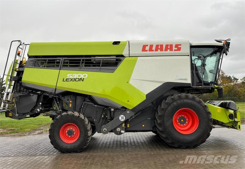 CLAAS Lexion 5300 Maaidorsmachines