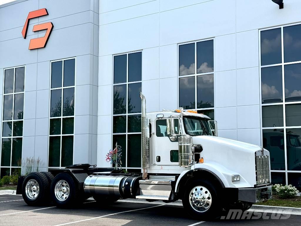 Kenworth T 800 Trekkers