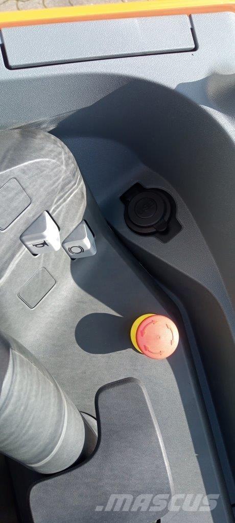 Toyota LSI200 Meeloop stapelaar