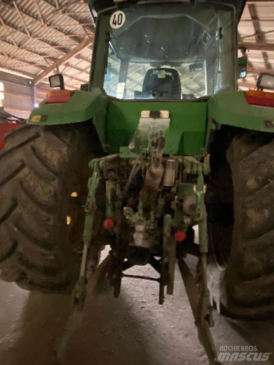 John Deere 8200 Tractoren