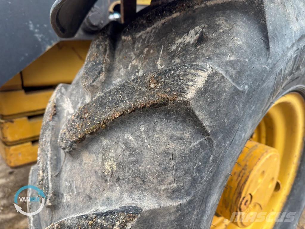 CAT 428C Graaf-laadcombinaties