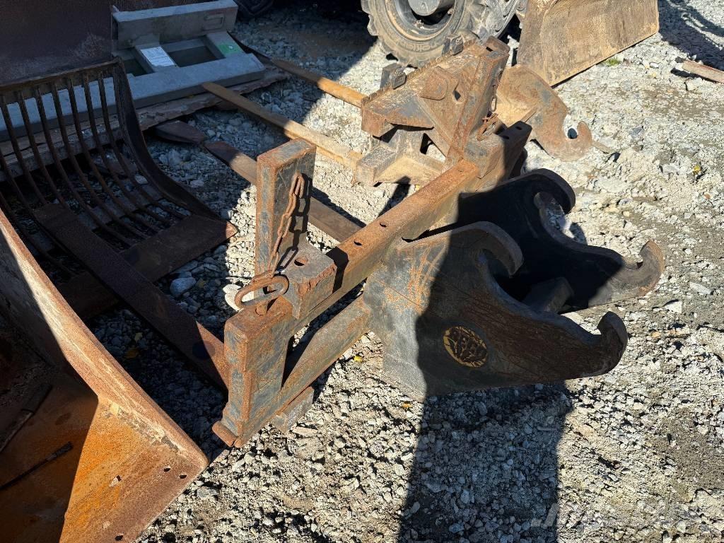 Mecalac 7 MWR Wielgraafmachines