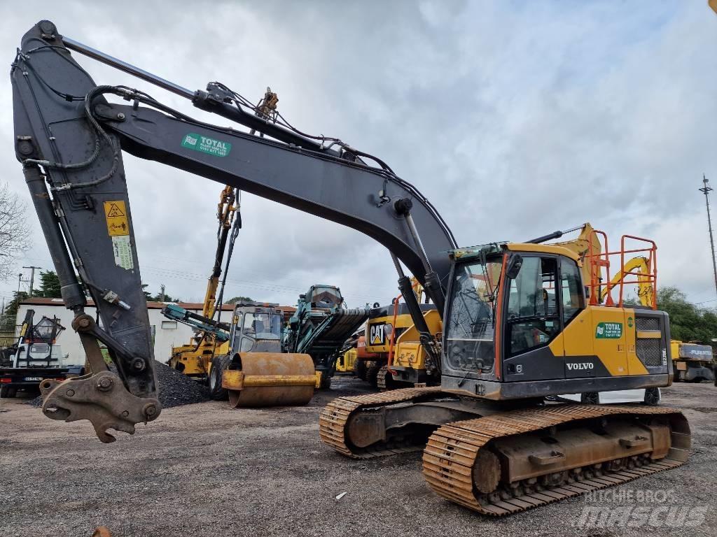 Volvo EC 220 E Rupsgraafmachines