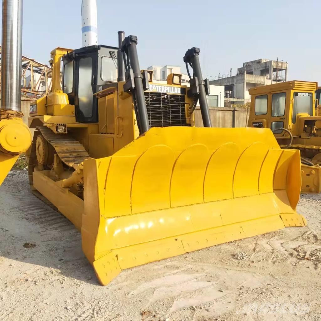 CAT D7H Rupsdozers