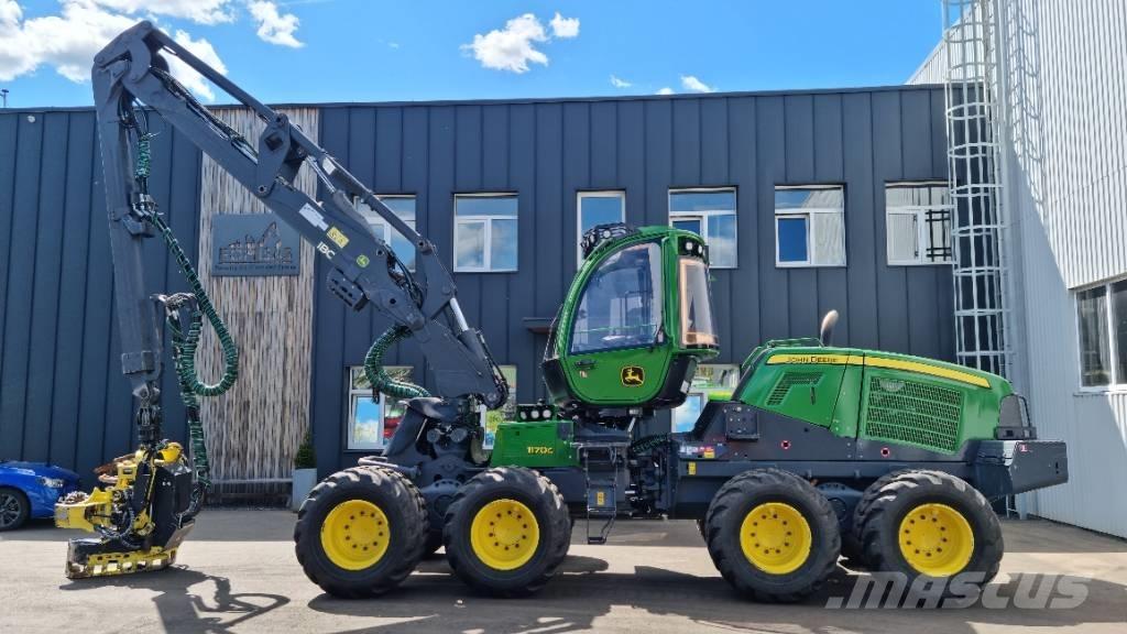 John Deere 1170 G Harvesters