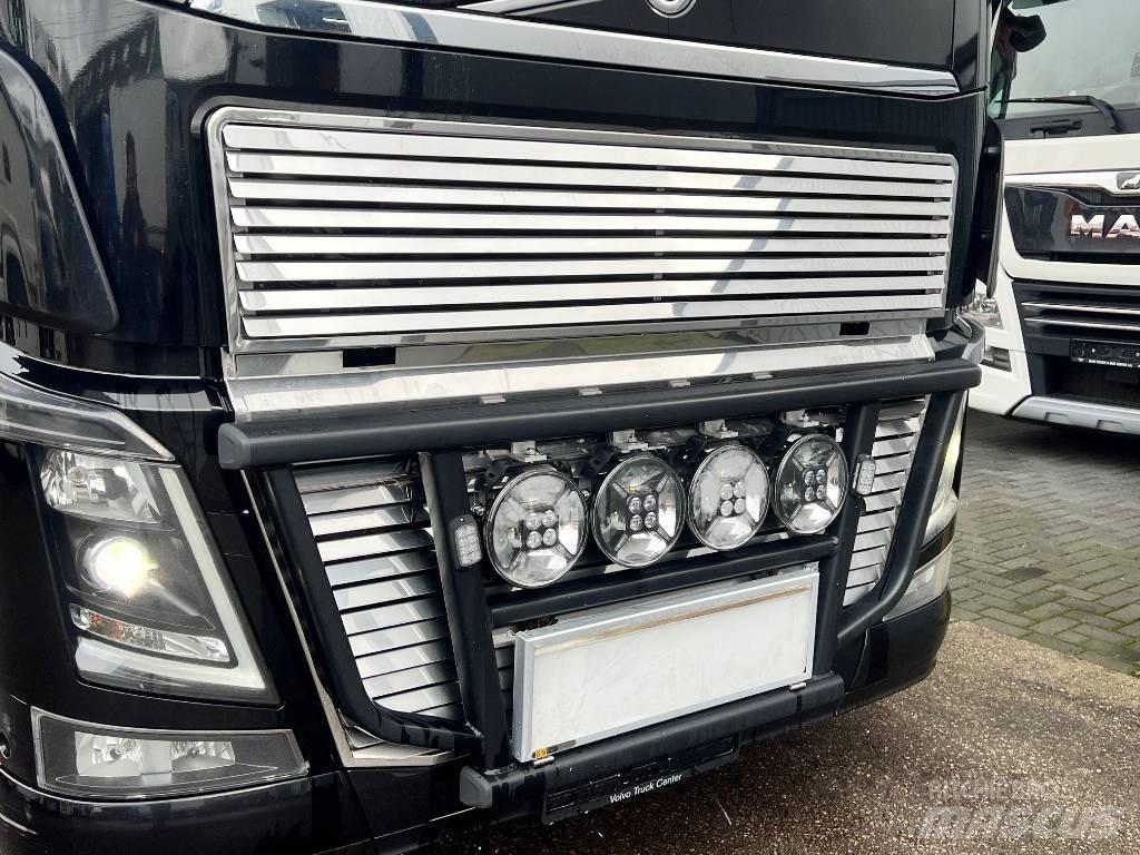 Volvo FH 750 6x4 Trekkers
