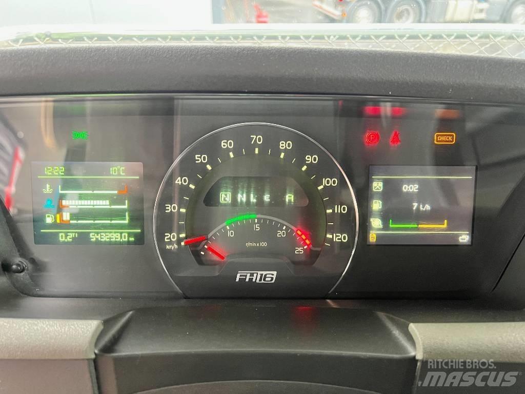 Volvo FH 750 6x4 Trekkers
