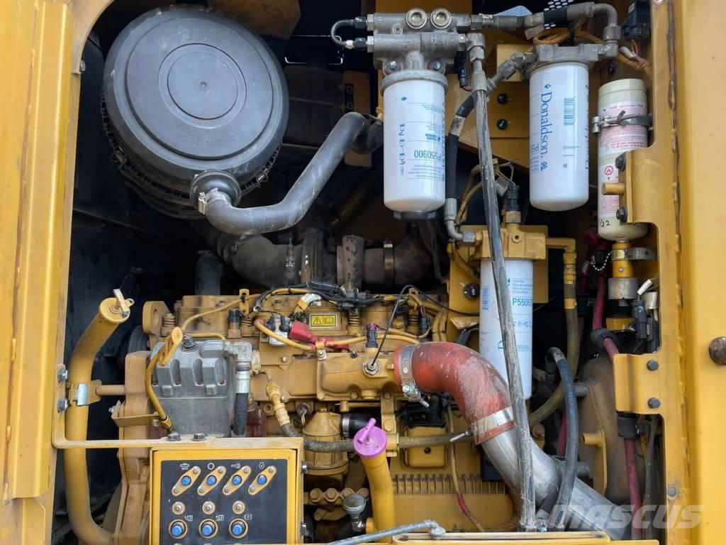 CAT 140M Graders