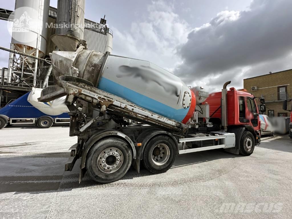 Volvo FE 320 Betonmixers en pompen