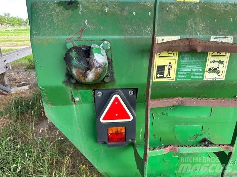 Keenan 115 FP Silo's