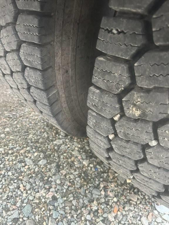 International 4400 Trekkers