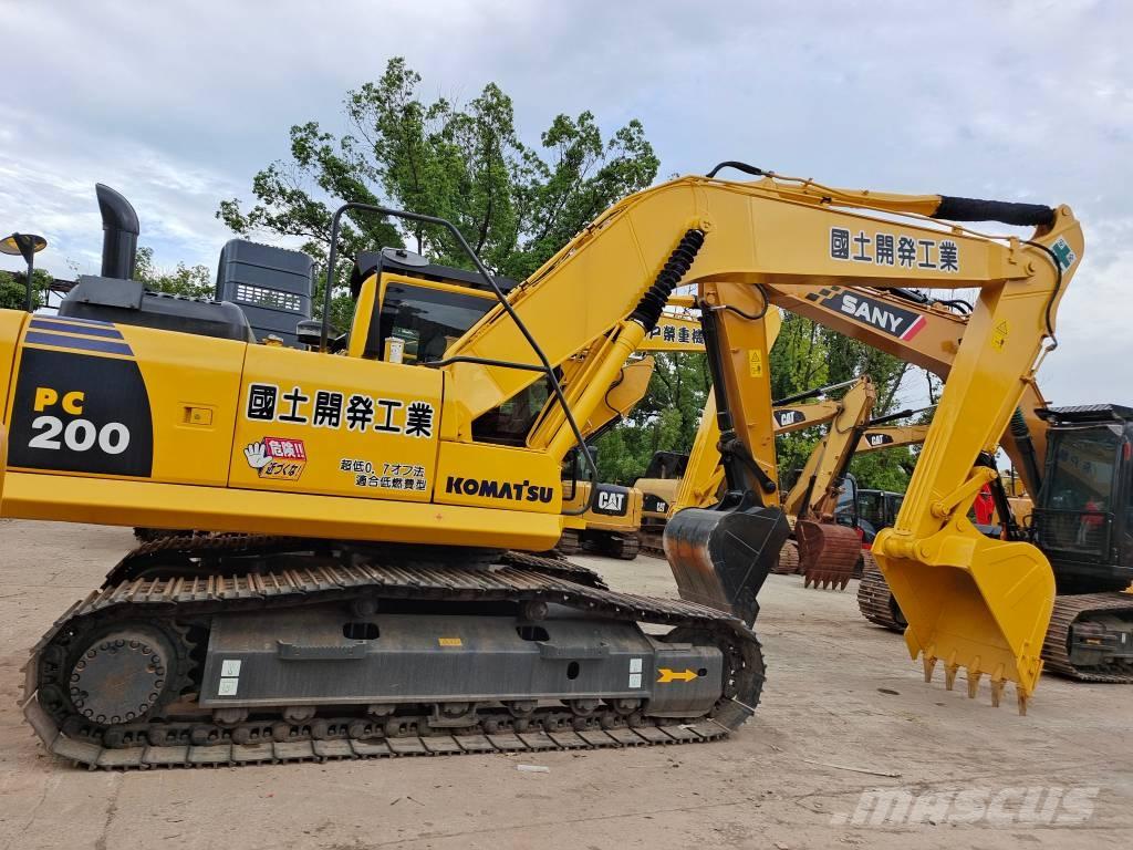 Komatsu PC 200 8N Rupsgraafmachines