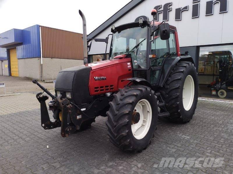 Valtra 6850 Tractoren