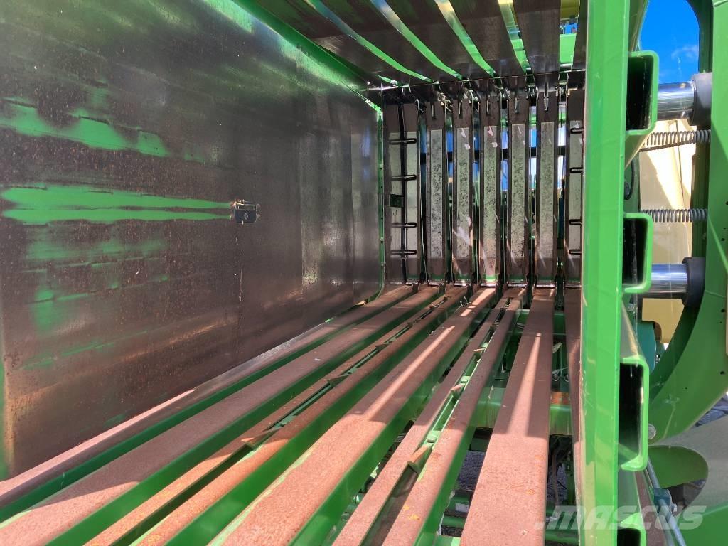 Krone Big Pack 4x4, Vierkante balenpers