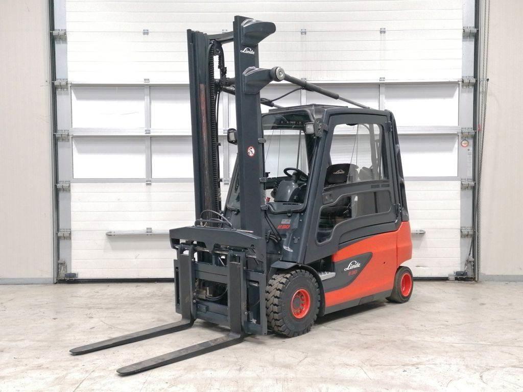 Linde E30L-01 Elektrische heftrucks