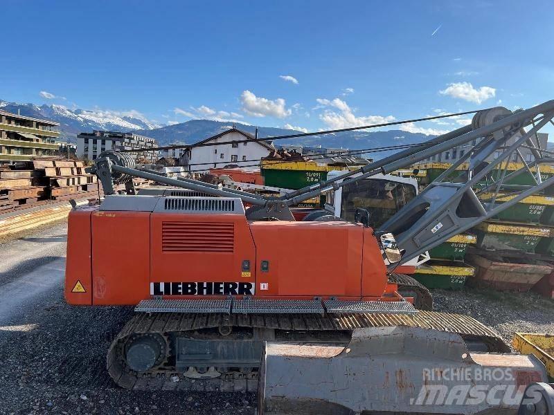 Liebherr HS 833 HD Rupshijskranen
