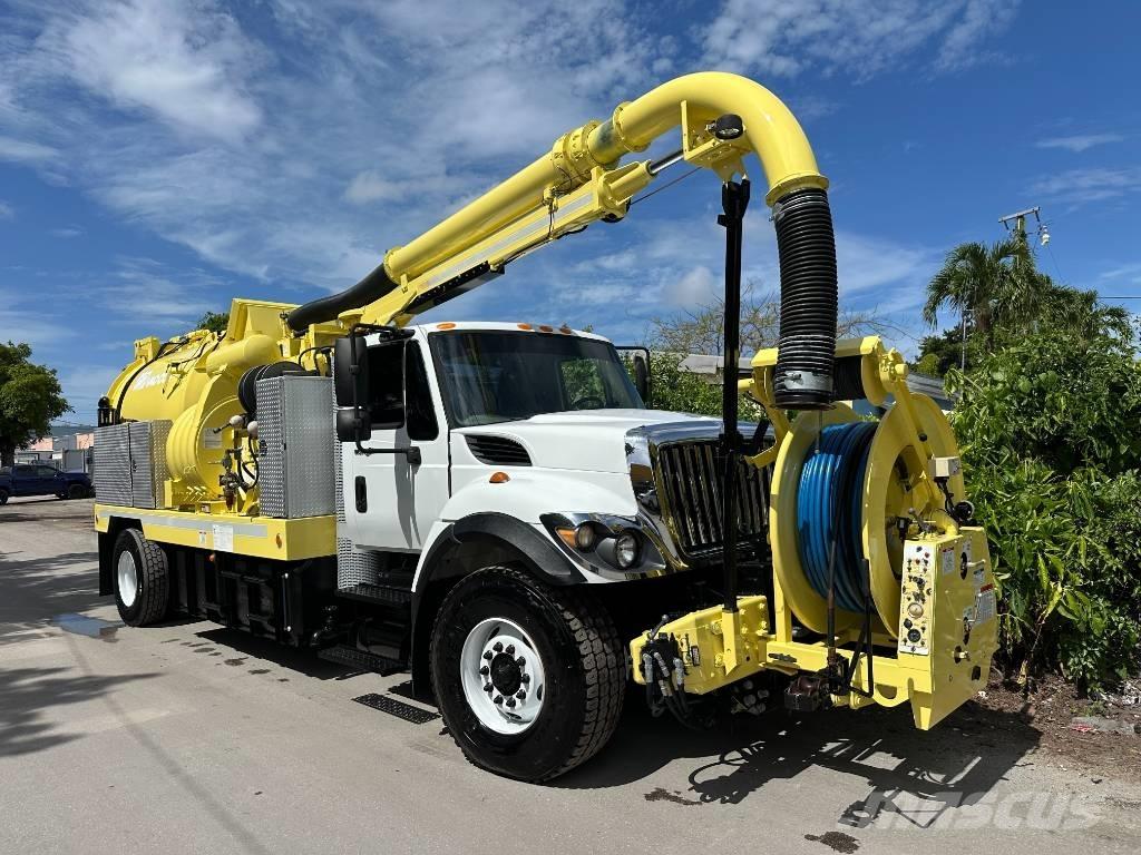 International 7400 Kolkenzuigers