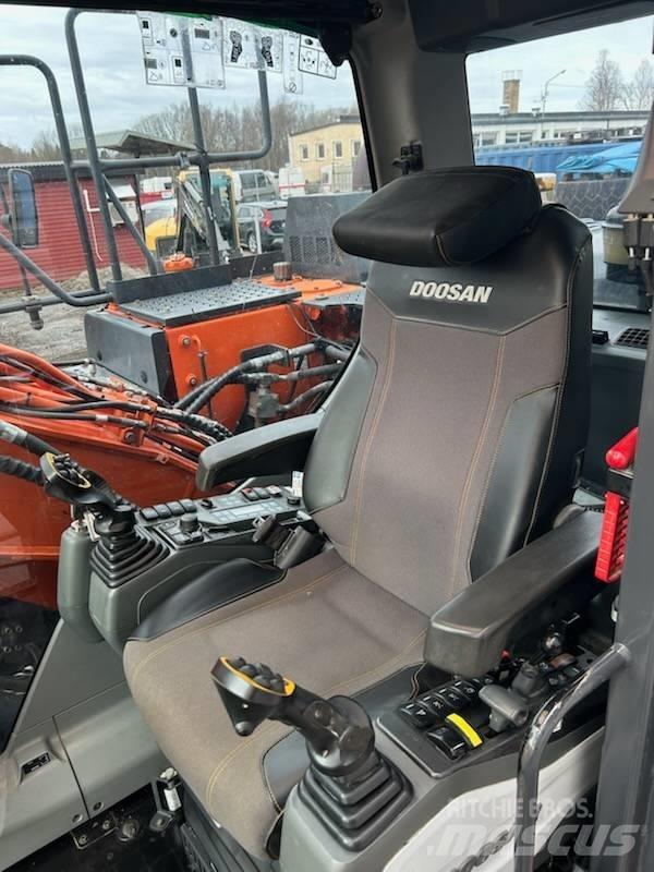 Doosan DX 170 W Wielgraafmachines