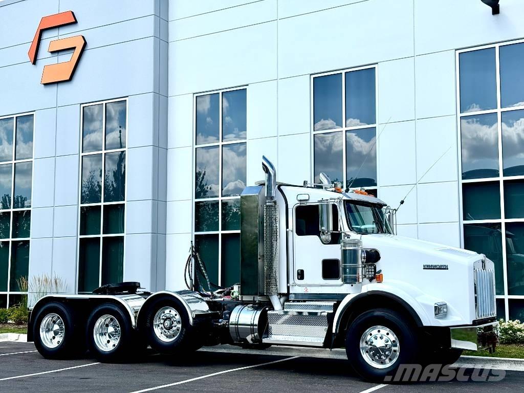 Kenworth T800 Trekkers
