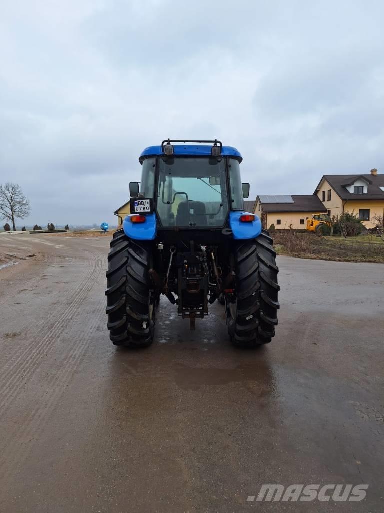 New Holland TD 95 D Tractoren