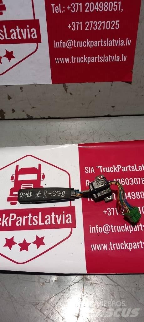 Volvo FH 12.     20553788 Cabine en interieur