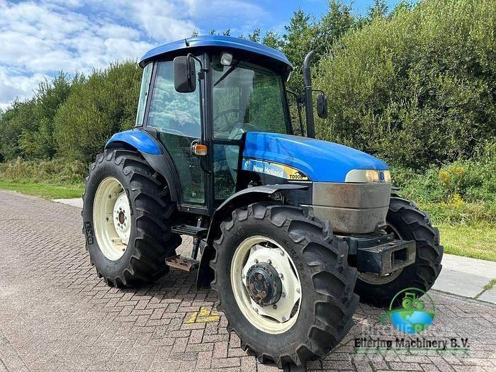 New Holland TD90 D Tractoren