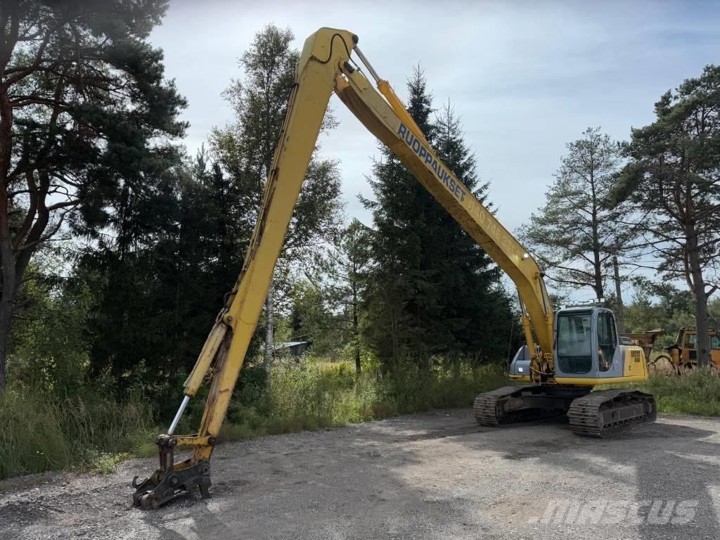 New Holland E 215 Long Reach Graafmachines