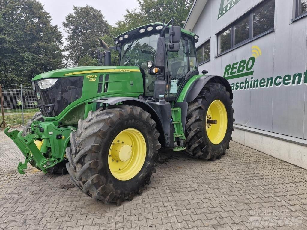 John Deere 6230R Tractoren