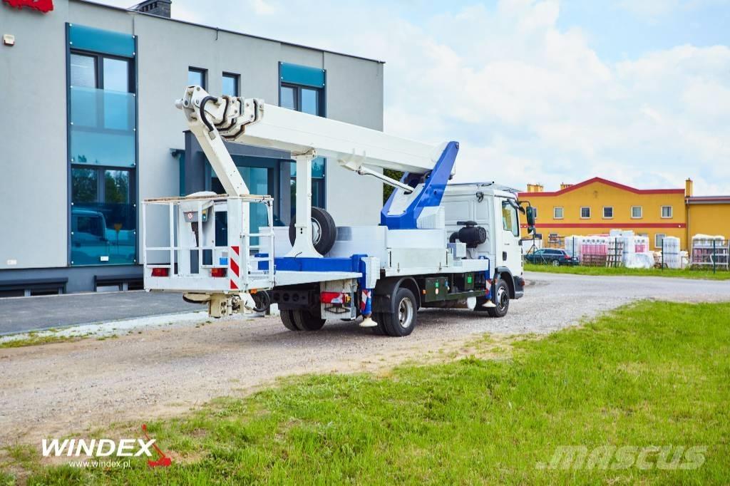 Wumag WT 300 Auto hoogwerkers