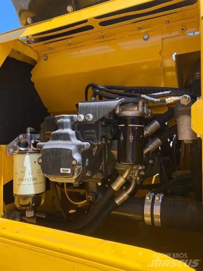 Komatsu pc200- 8 Rupsgraafmachines