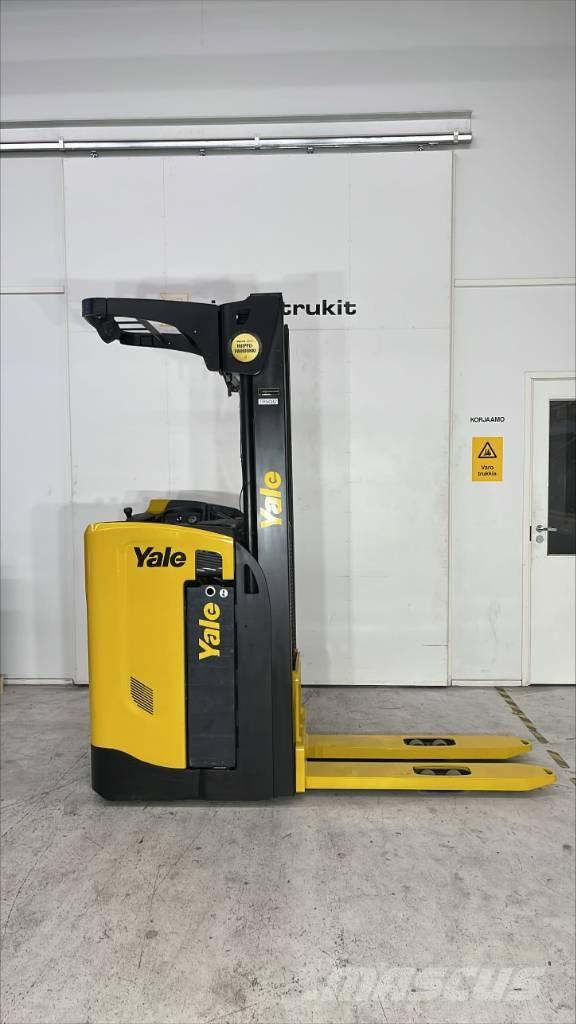 Yale MS 16 S Zelfrijdende stapelaars