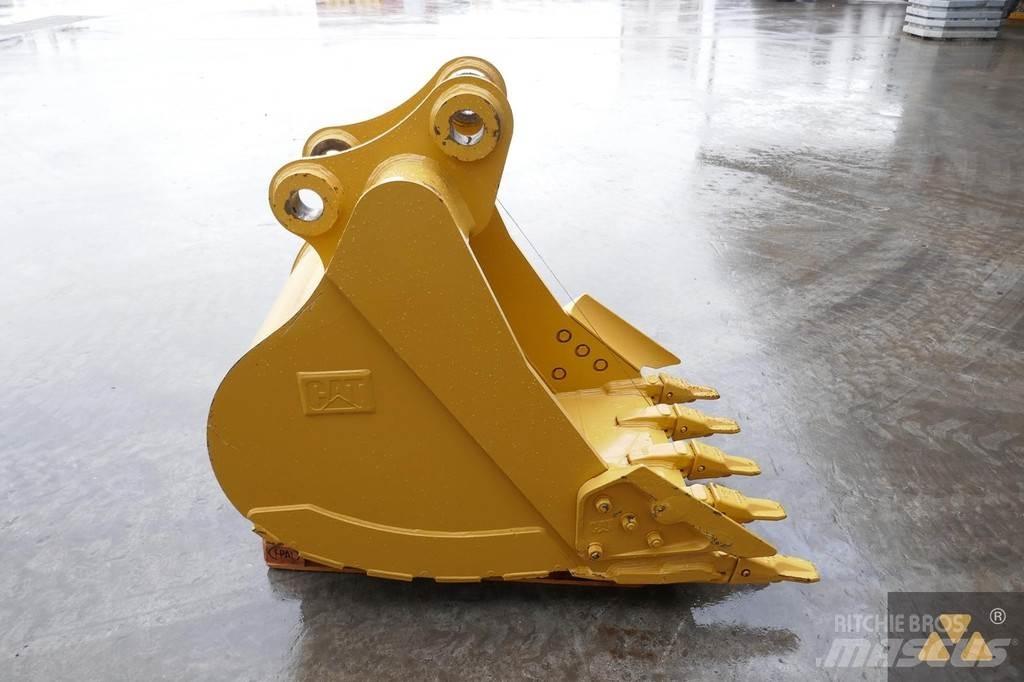 CAT 320 Bucket Bakken
