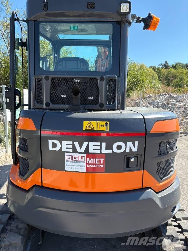 Develon DX 63-7 Minigraafmachines < 7t